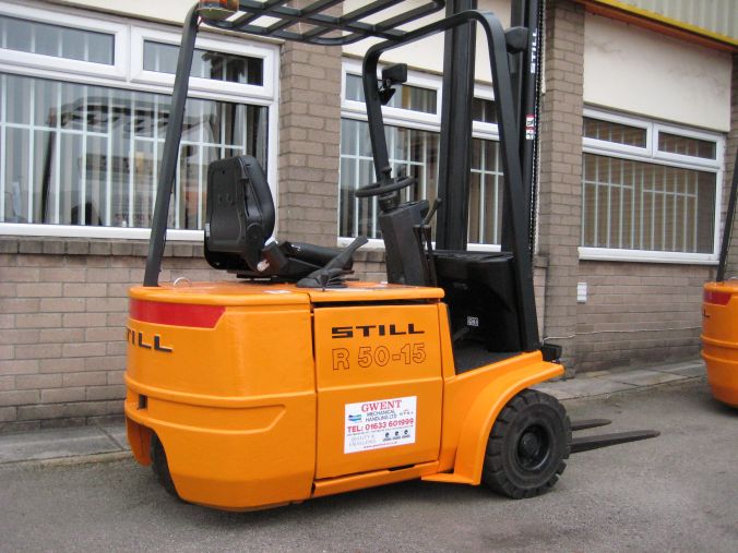 Still R50-15 1.5 tonne refurbished electric forklift