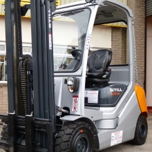 Still RX70-25 2.5 tonne refurbished diesel forklift 2