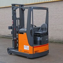 Used Still FM-14 1.4 tonne capacity reach truck